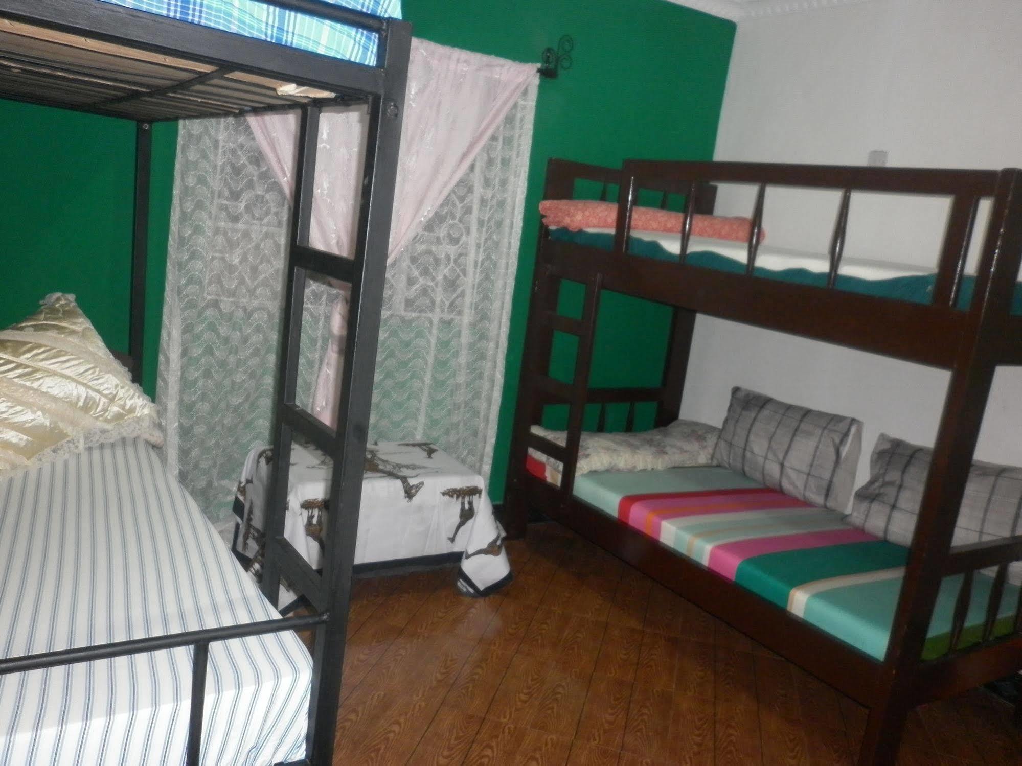White House Of Tanzania Hostel Arusha Buitenkant foto